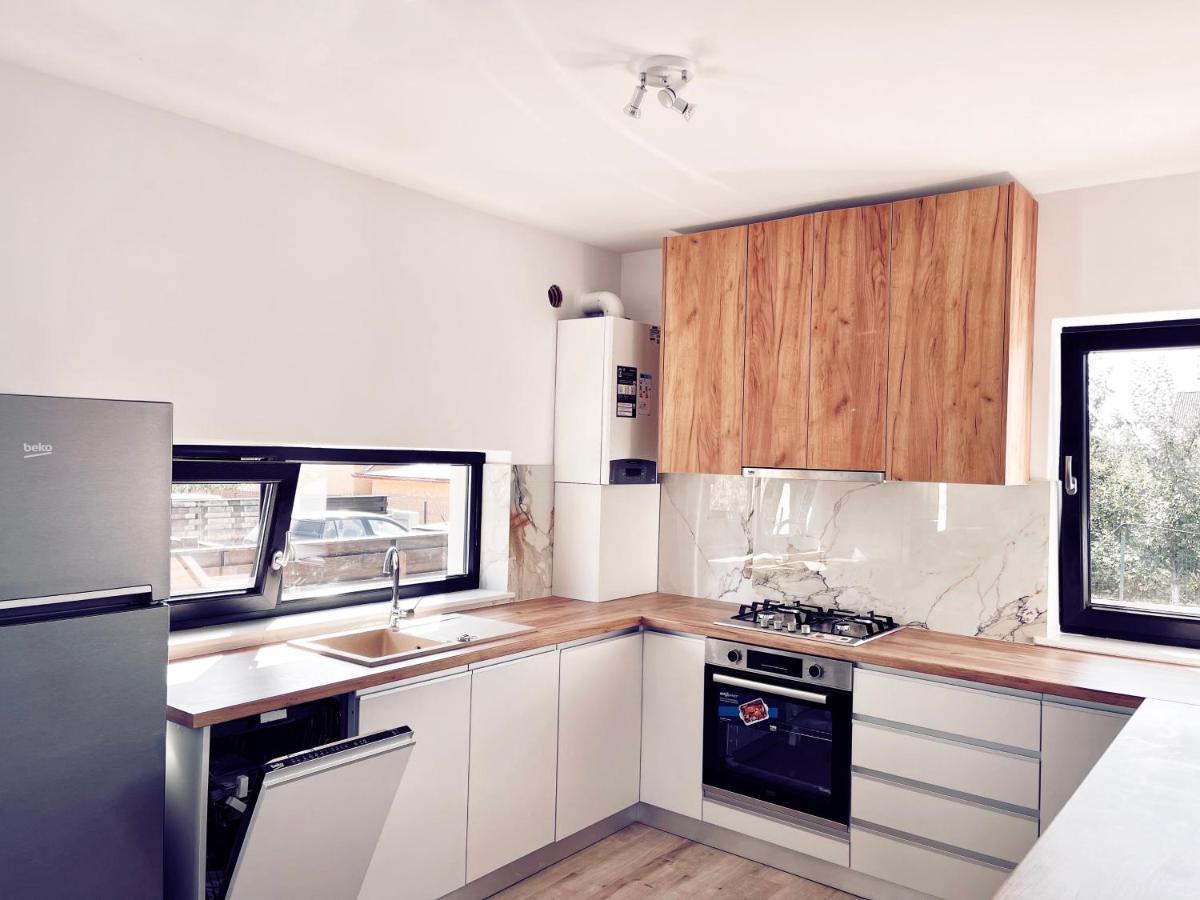 Express Estates Apartment Lisaura ภายนอก รูปภาพ